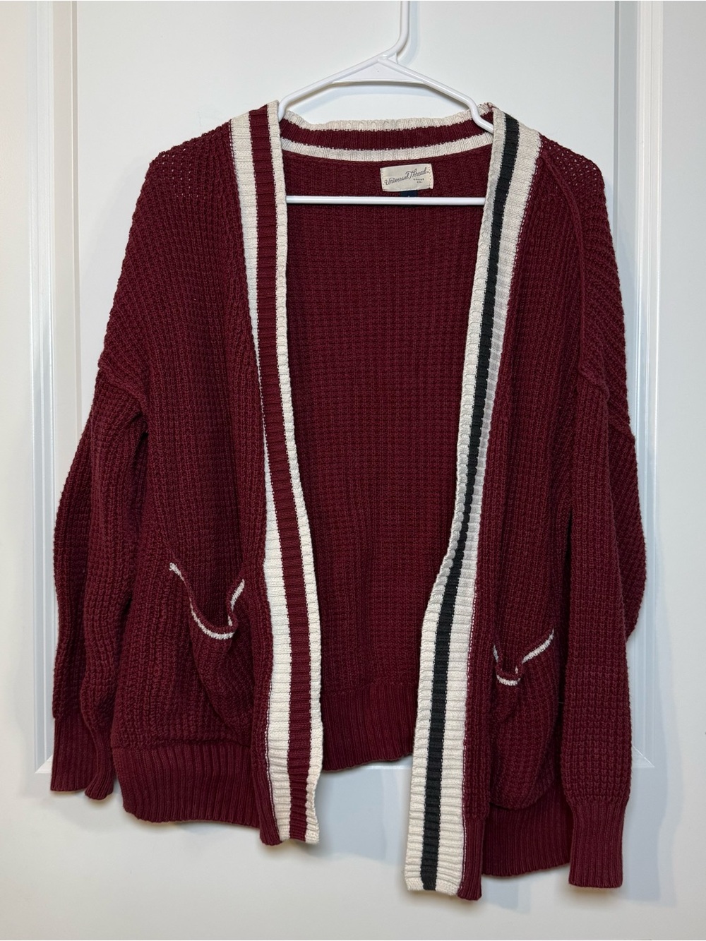 Universal Thread Women’s Burgundy Open Front Waffle Knit Cardigan Sweater Pocket
